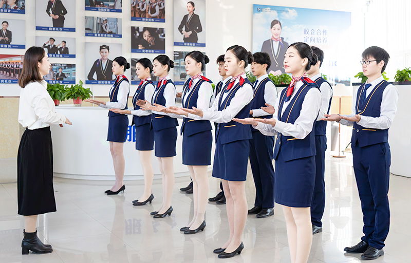 他們都不看好，可你偏偏最爭氣 ——職業(yè)教育“廣闊空間，大有可為”