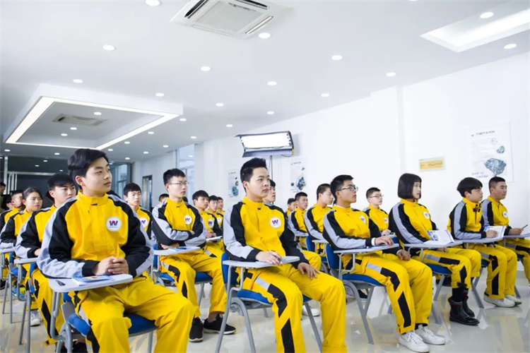 重磅預(yù)告】西安萬通2025春季開學(xué)典禮倒計時一天！全新征程，啟航未來！
