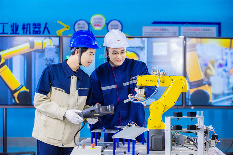 學(xué)好PLC編程：掌握工業(yè)自動化的“金鑰匙”！