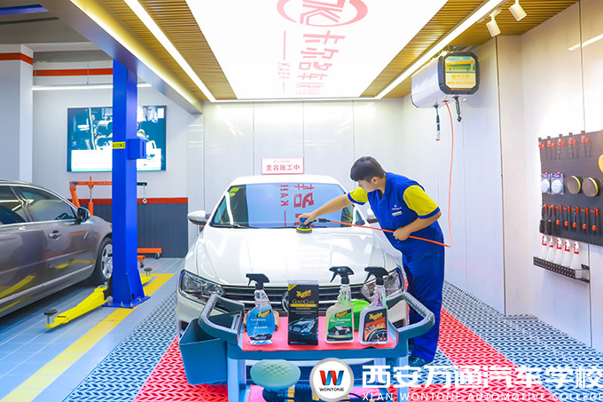 什么行業(yè)容易創(chuàng)業(yè)成功 投入小、回報(bào)高、風(fēng)險(xiǎn)低