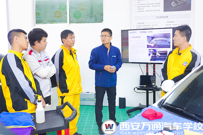 【華商網(wǎng)】汽車美容怎么開店創(chuàng)業(yè)？為何選擇西安萬通汽車學(xué)校