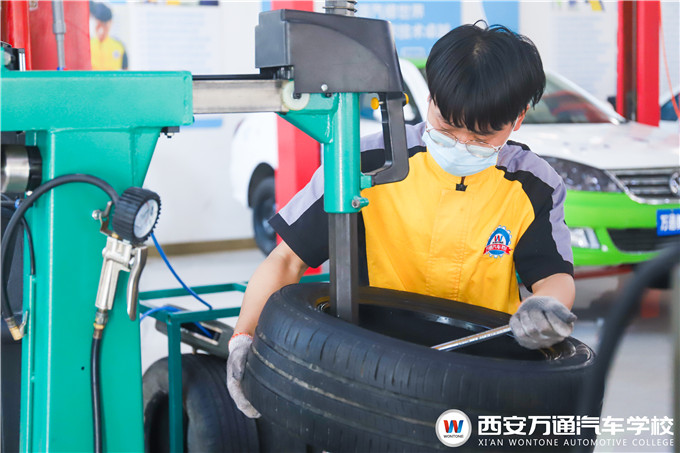 為什么更多初高中生會(huì)選擇搶占春季預(yù)科班？