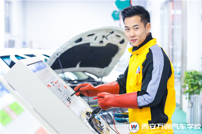 圣誕有約，西安萬(wàn)通邀你體驗(yàn)汽車(chē)新技術(shù)！