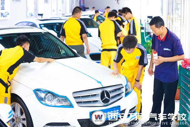 西安萬通汽車學(xué)校三膜培訓(xùn)班火熱招生中！